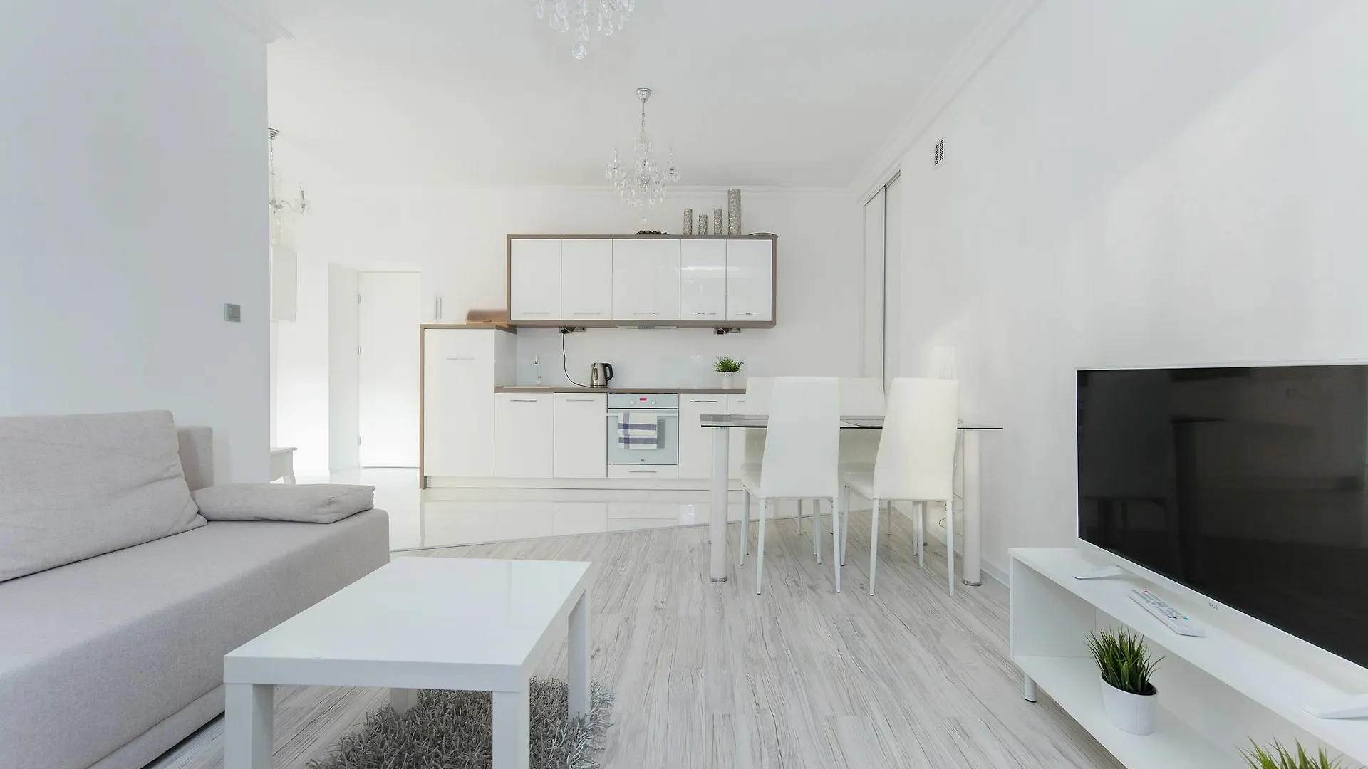 Shortstaypoland Jana Pawla B36 Warsaw Poland